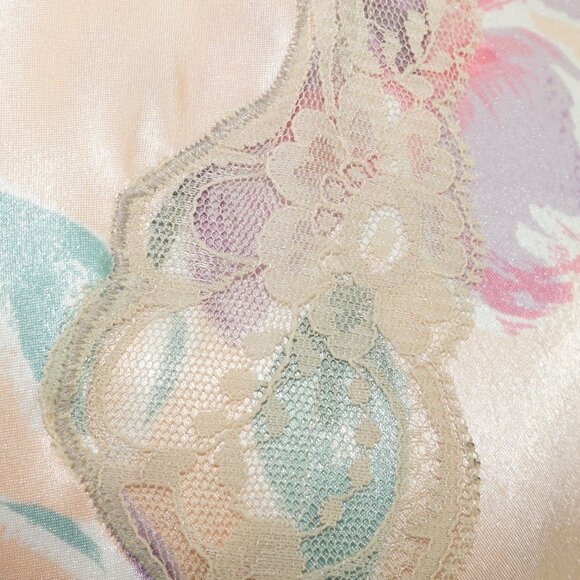 Vintage 80s Victoria's Secret Floral Robe - Picture 3 of 8
